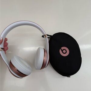 Beats White and Rose Gold Headphones with Case